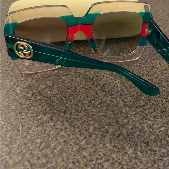 Gucci sunglasses - Picture 4 of 5